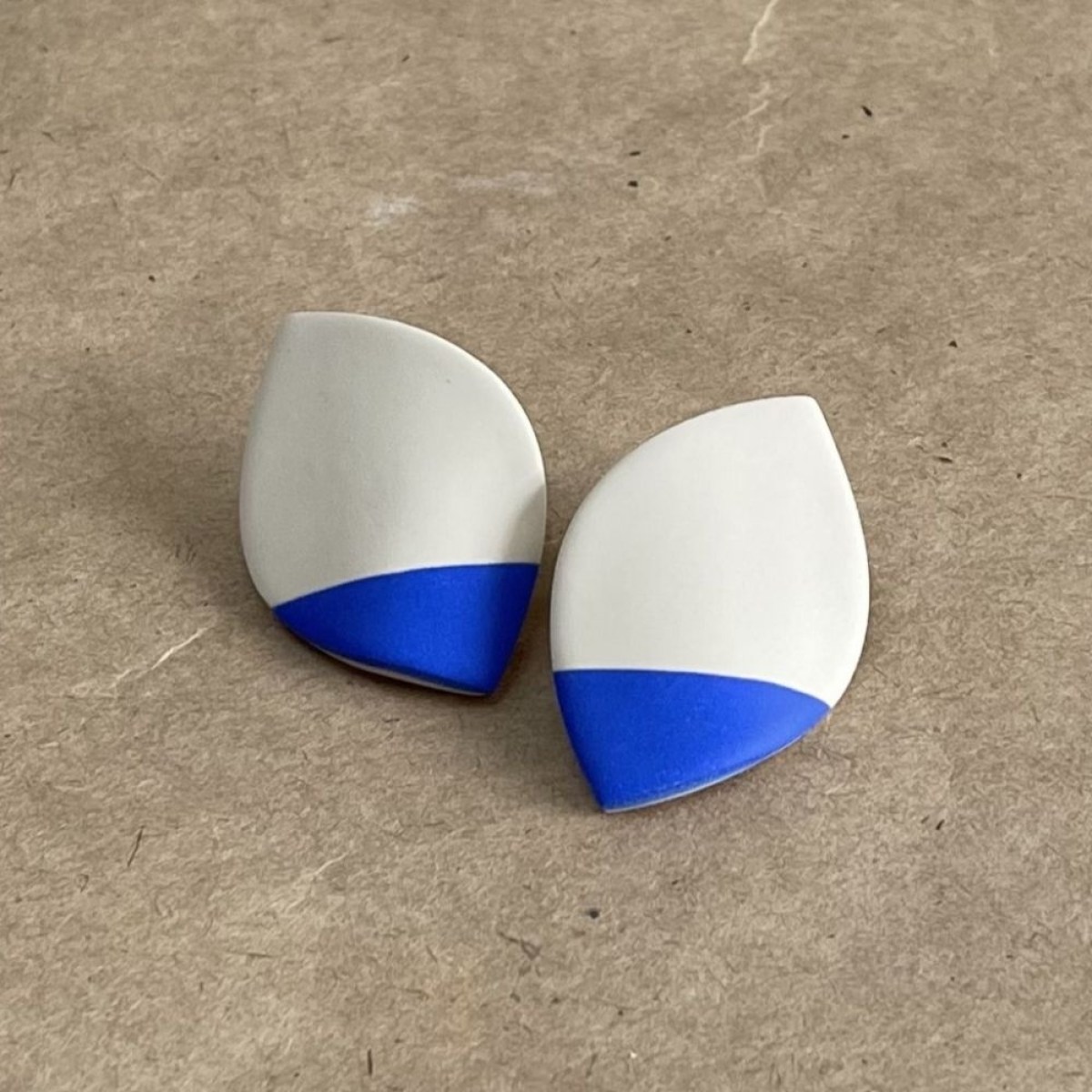 NASA BICOLOR SAND_OCEAN BLUE